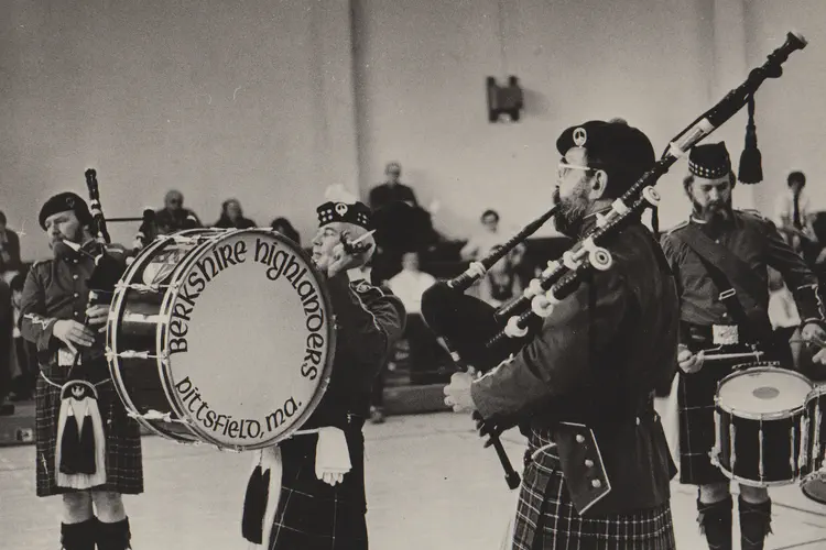 How to Support Berkshire Highlanders