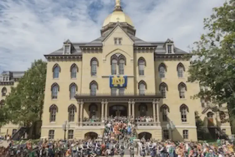 notre dame bagpipe band