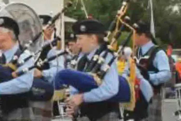 warrnambool and district pipes and drum inc