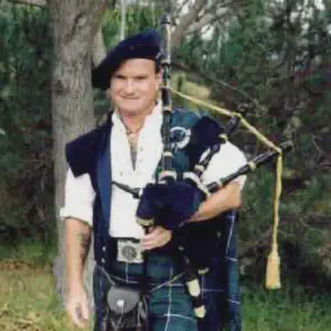 Bagpiper.com