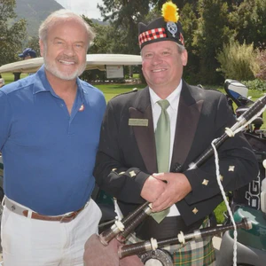 Welcome to Los Angeles Bagpiper Harry Farrar