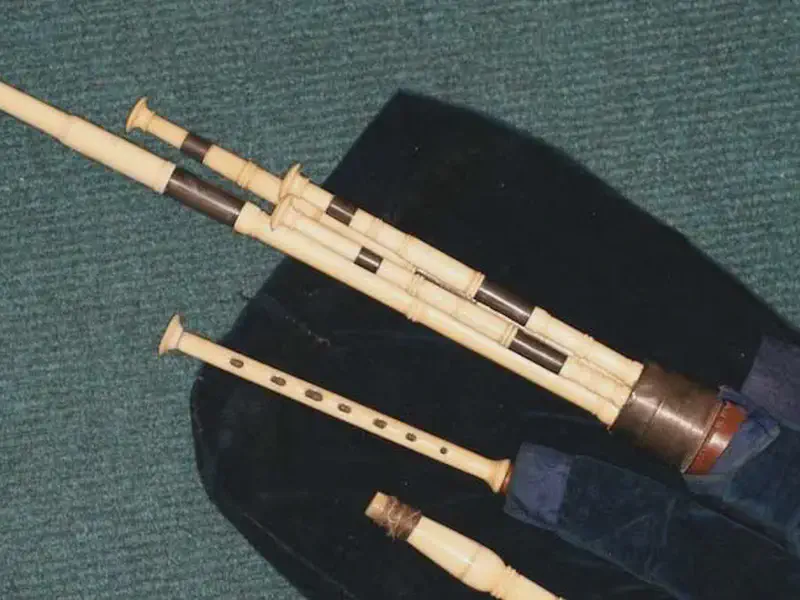 northumbrian pipes