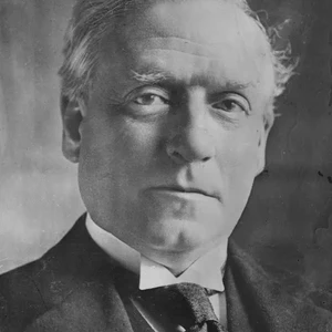 Prime Minister Asquith offers a compromise on Home Rule electors in the North