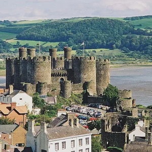 Conway Castle taken by Welsh rebels under William and Rhys ap Tudor