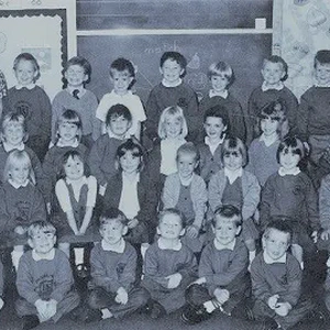 Sixteen primary school children and their teacher murdered in Dunblane