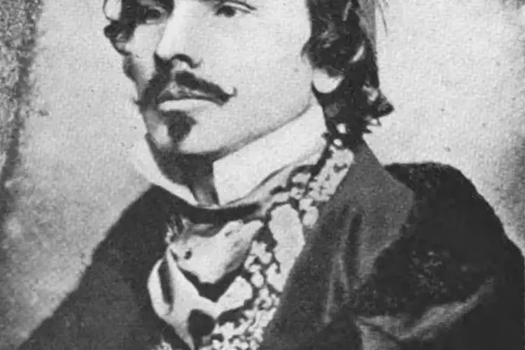 Mayne Reid, pseudonym of Thomas Mayne; soldier, journalist, and writer of boys stories, is born