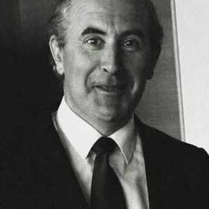 Birth of Richard Burke, Fine Gael politician and EC Commissioner