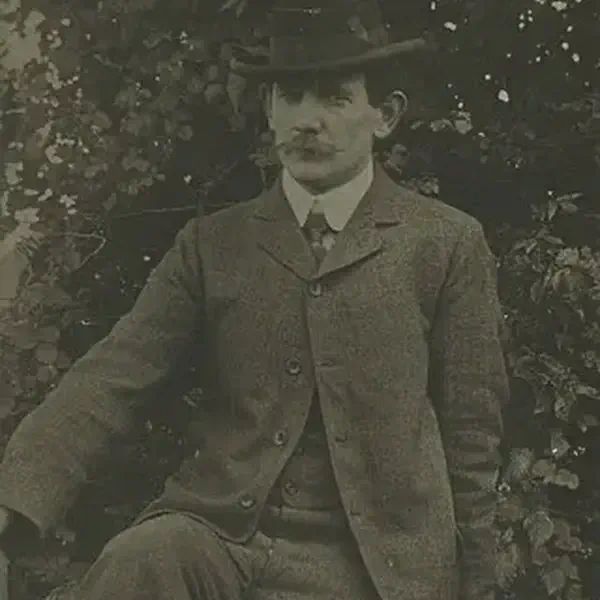 Birth in Dublin of Robert Tressell, born Noonan, author of The Ragged Trousered Philanthropists