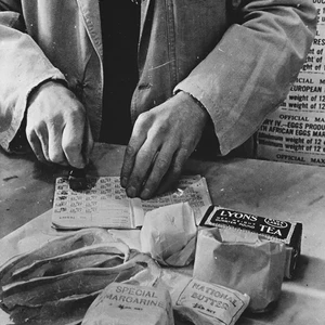 WW2 Rationing of chocolate and sweets finally ended