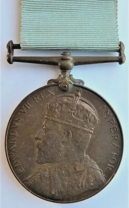Edward VII and Queen Alexandra visit Ireland