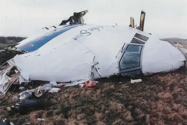A bomb explodes on board Pan Am Flight 103 over Lockerbie, Dumfries and Galloway, Scotland, killing 270