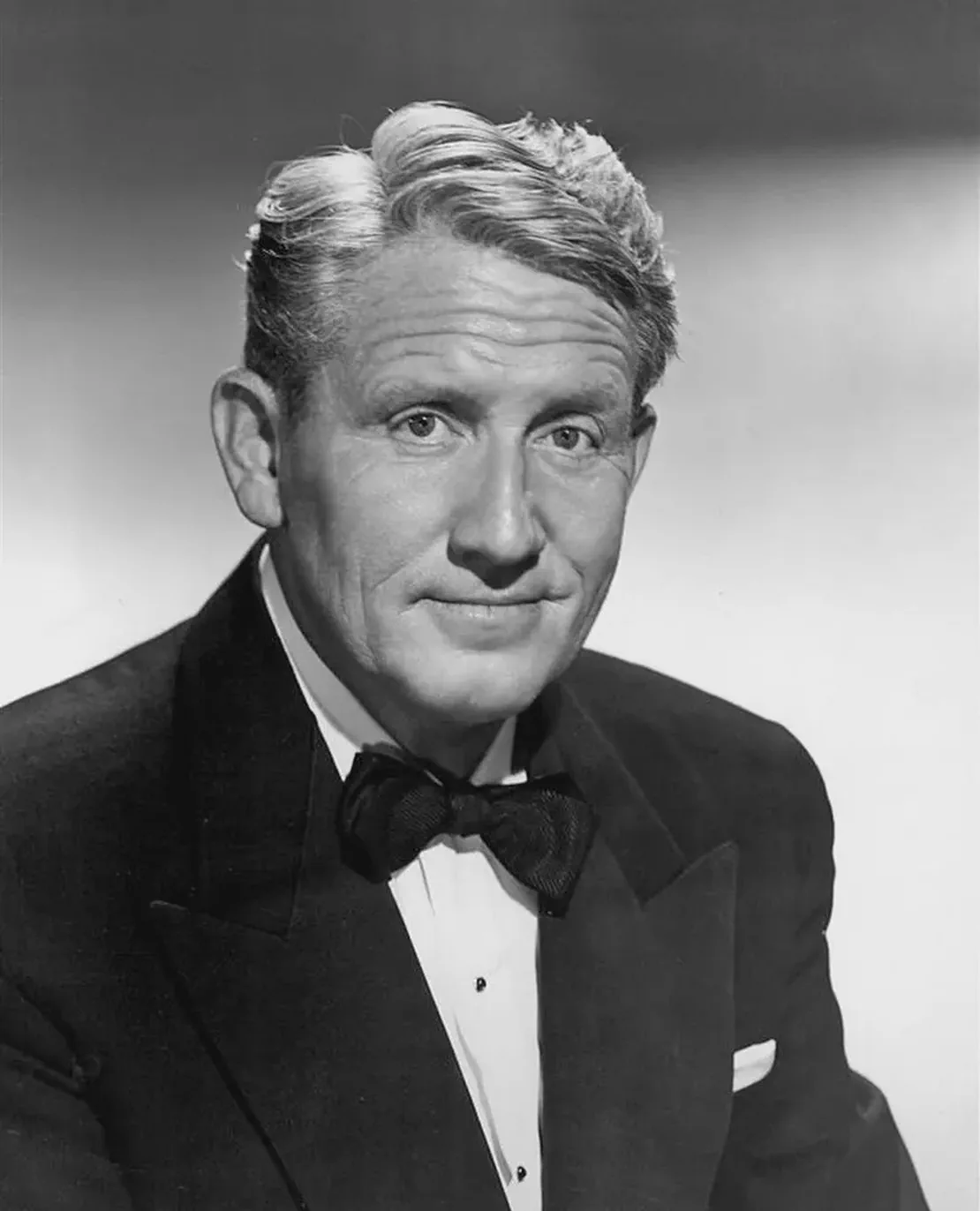 Spencer Tracy, the son of an Irish father, is born in Milwaukee, Wisconsin